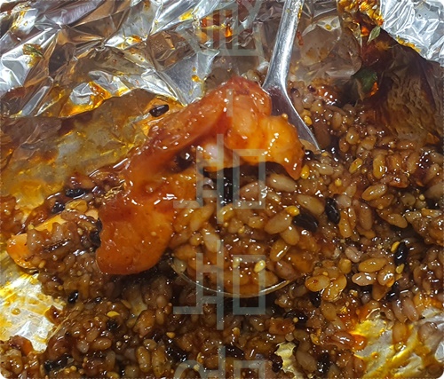 꾸브라꼬 숯불 두마리치킨