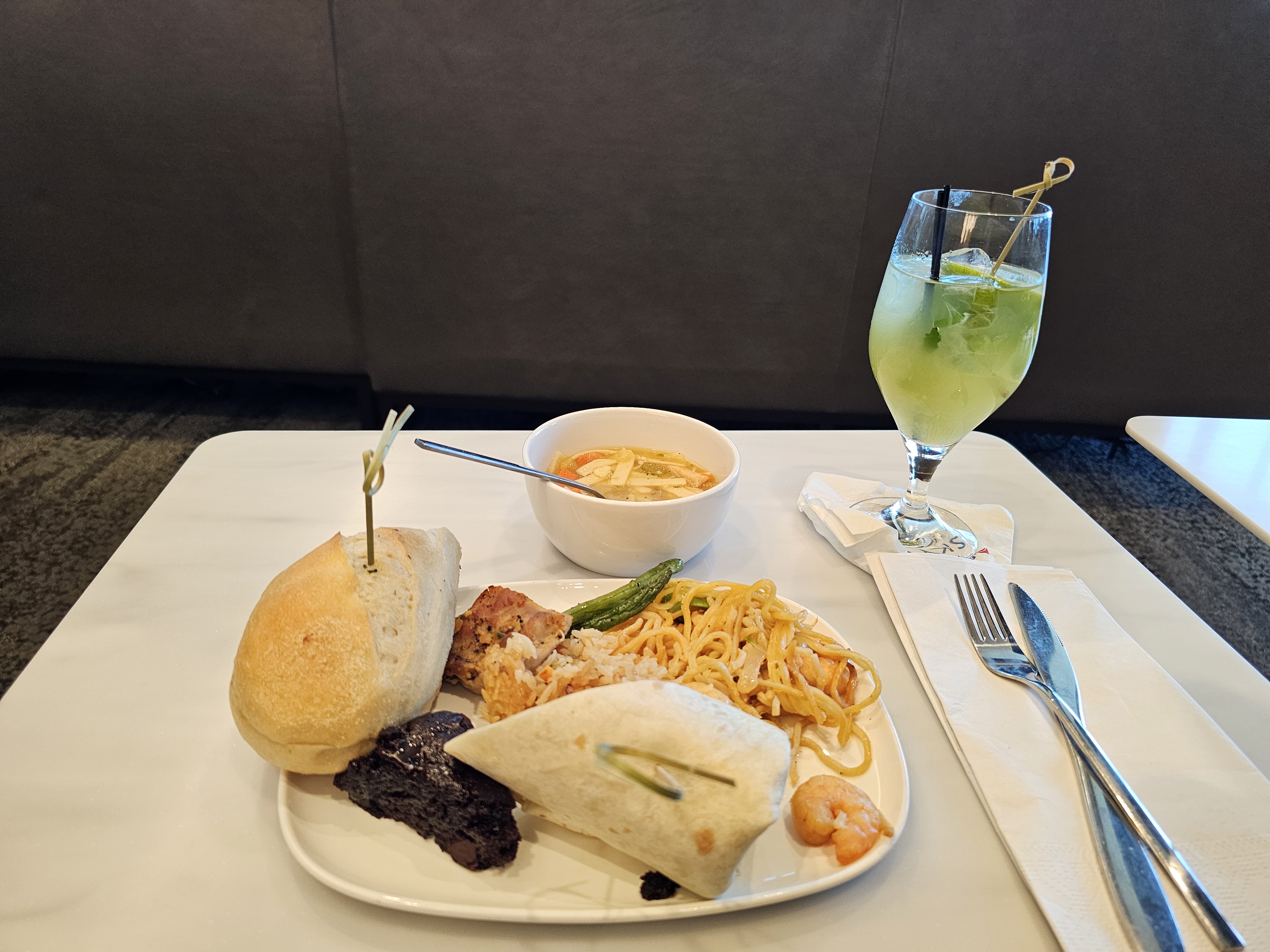 Chicago O'Hare International Airport Korean Air Business Class Lounge