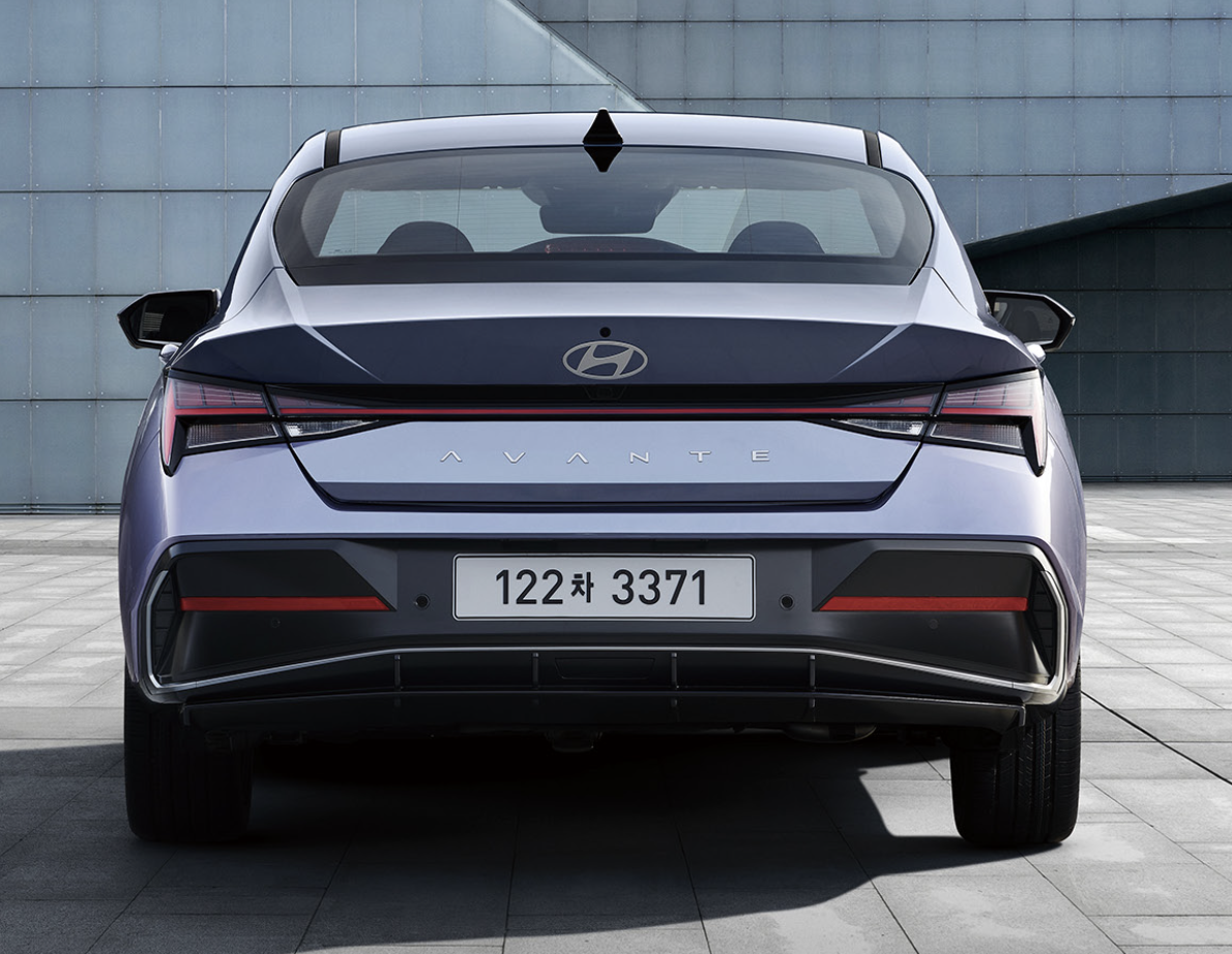 아반떼 신형 가격표 하이브리드 풀체인지 연비 제원 CN7 총정리