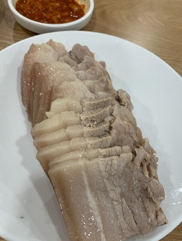 편육