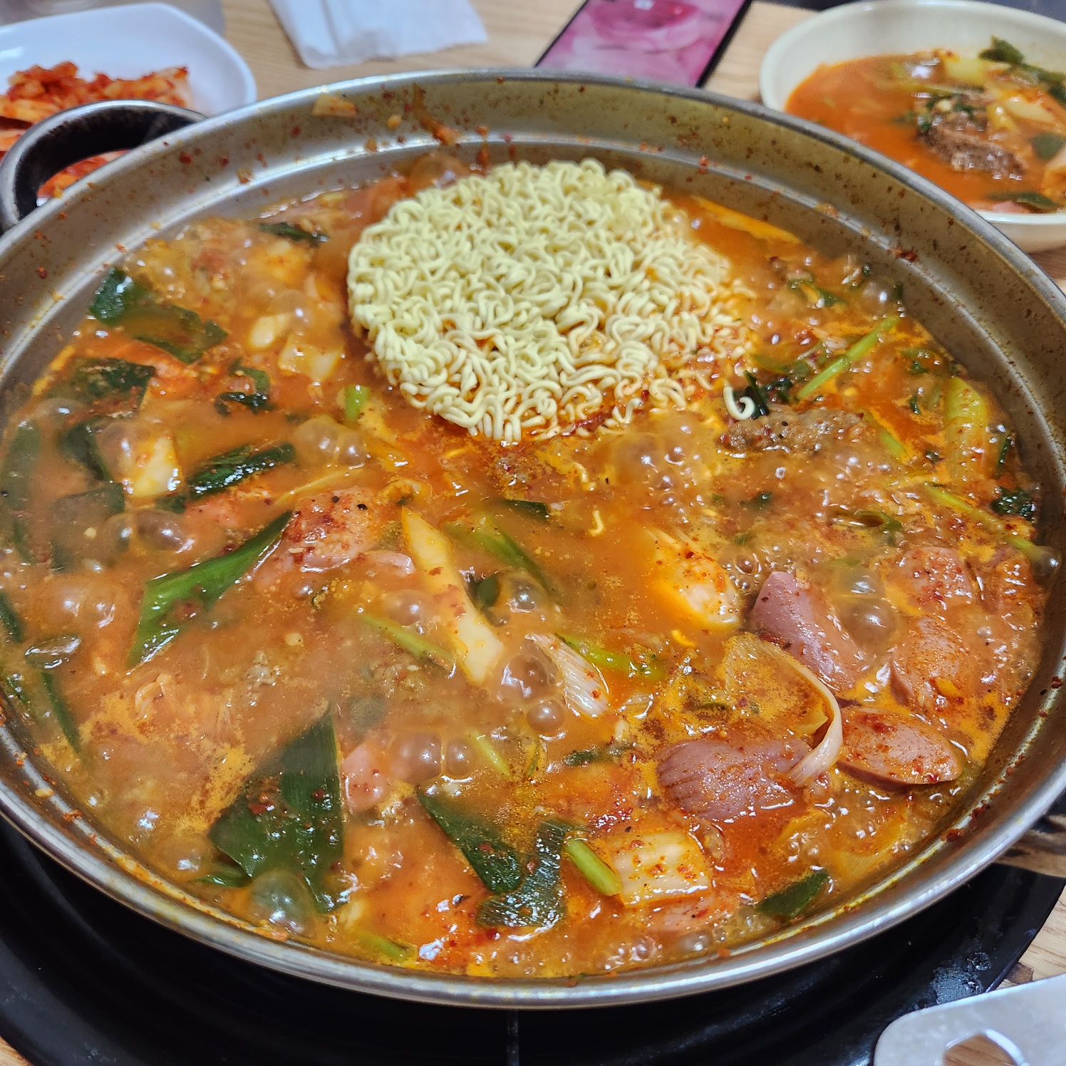 원조삼거리부대찌개 라면사리