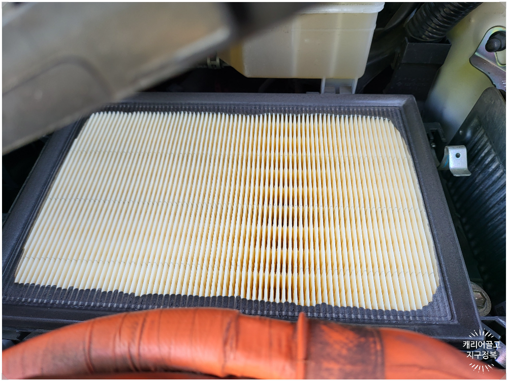 ES300h 에어 클리너 필터 교체하기