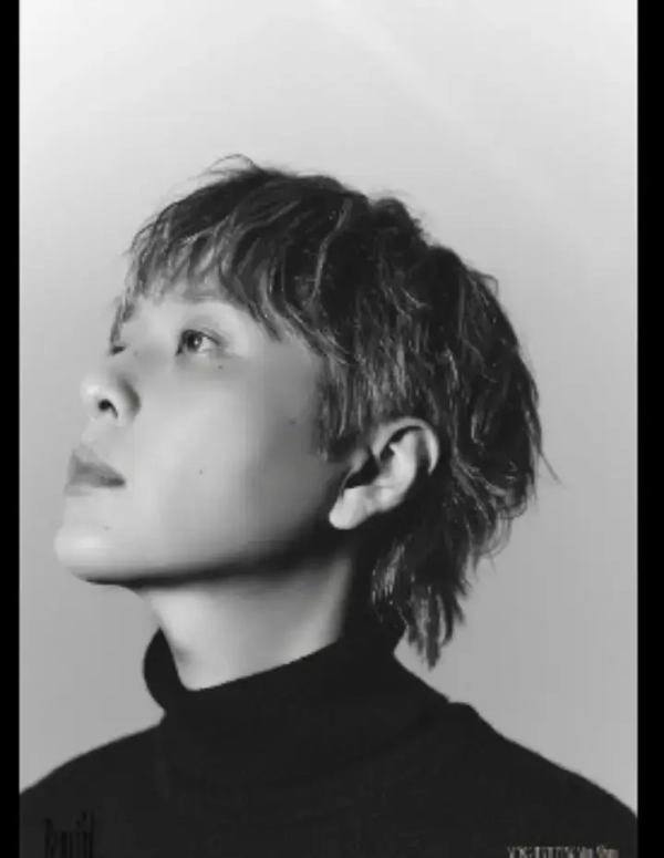 용준형-사진