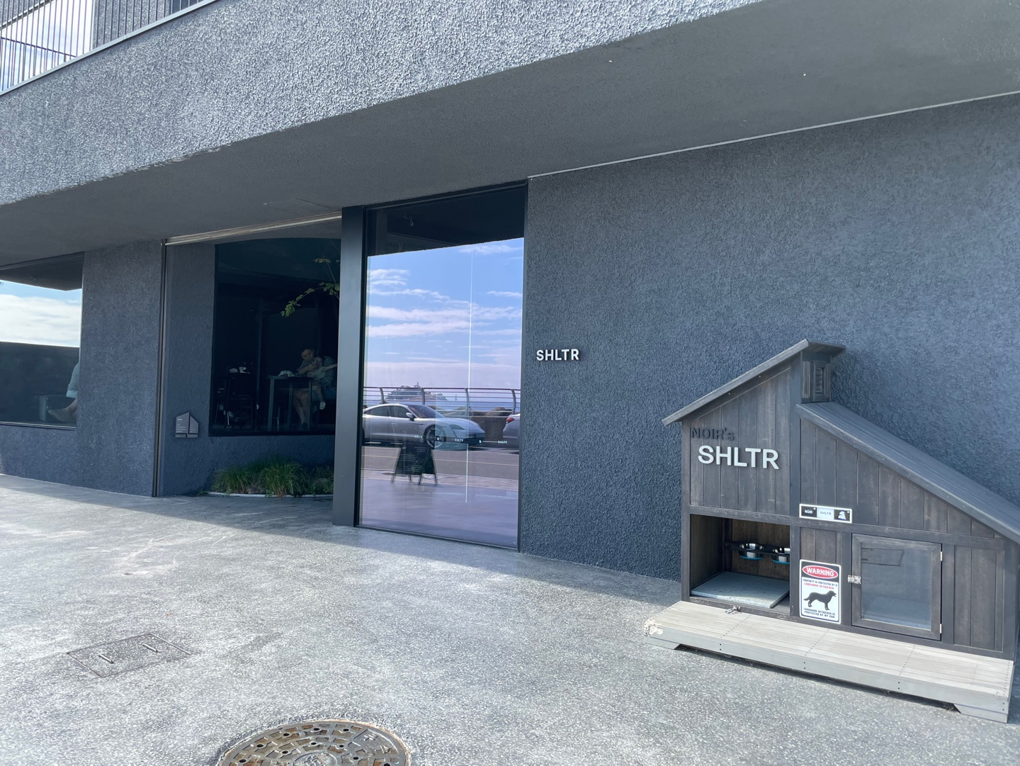 속초 오션뷰 카페 셜터