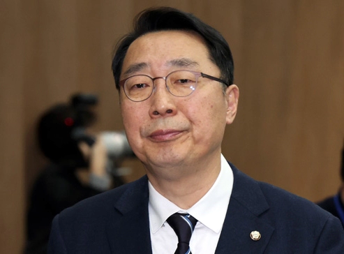 윤영찬 국회의원 프로필 재산 지역구