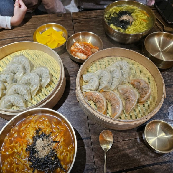 청주 육거리소문난만두 메뉴 이미지