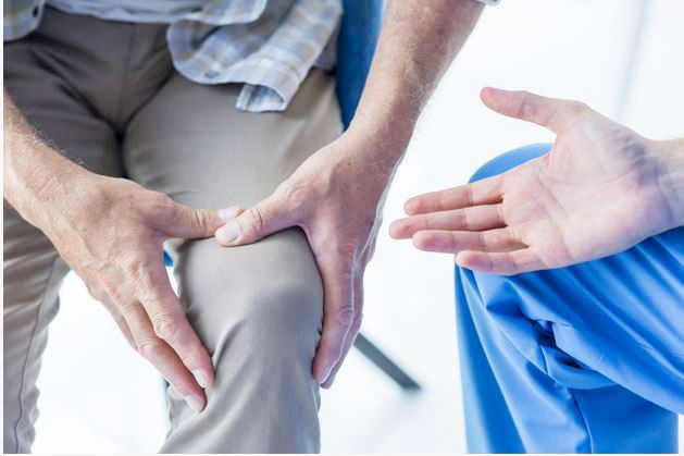 무릎이 시큰거리는 이유