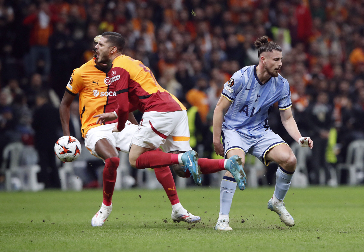 손흥민-토트넘-갈라타사라이