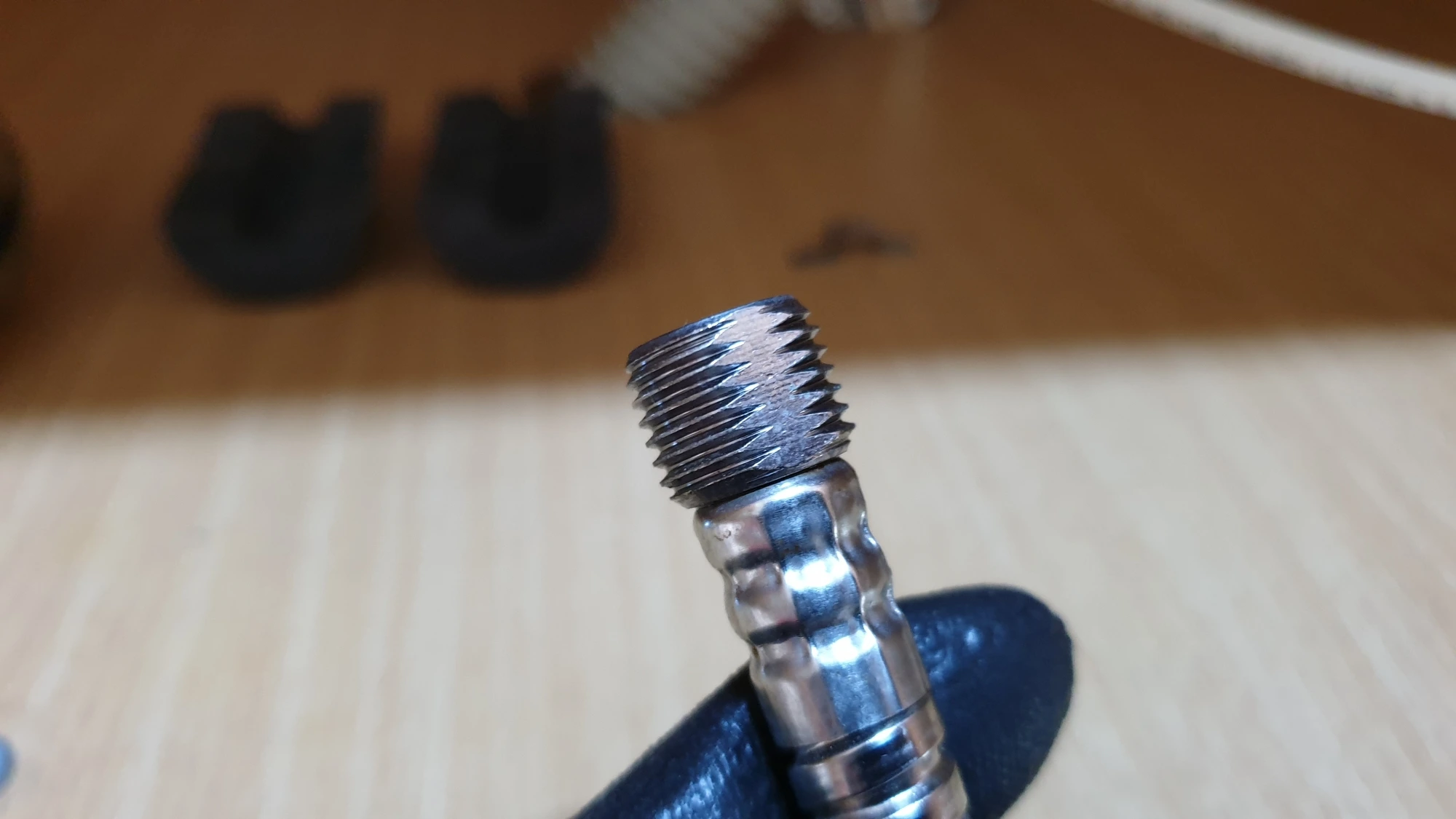 호스 연결 부위