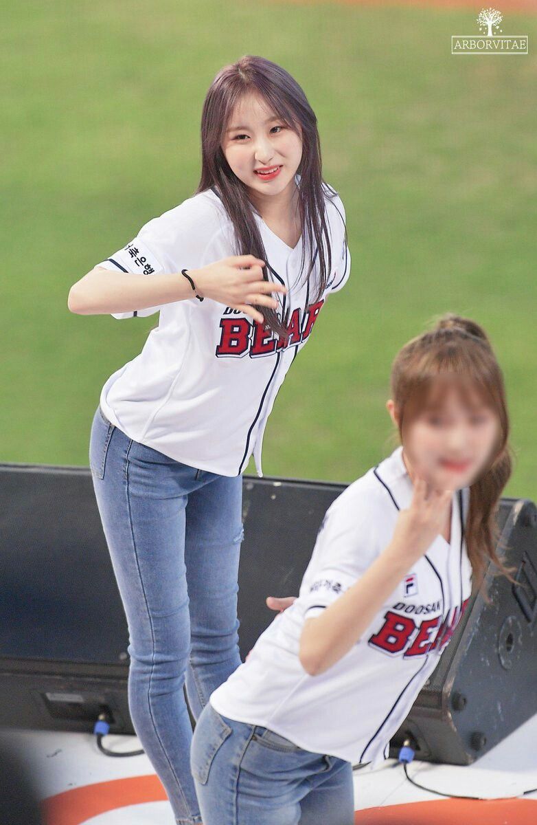 아이즈원 프로듀스48 이채연 사진모음 아이즈원 프로듀스48 이채연 사진모음