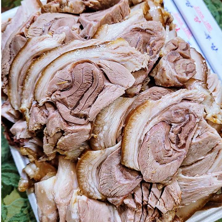 6시내고향 강원 춘천 족발 고향정가게 고향노포 왕족발 매콤 비빔국수 잔치국수 맛집 오늘 방송 추천