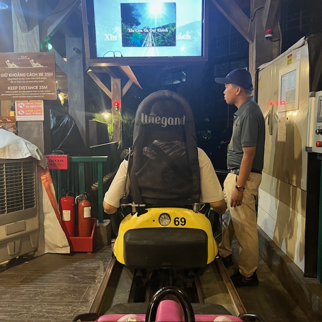 나트랑 빈원더스 알파인 코스터 대기