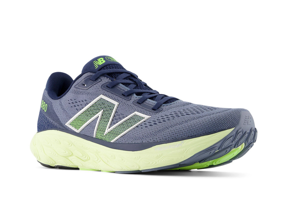 뉴발란스 런닝화