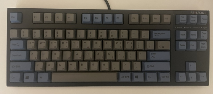 리얼포스 R2TL 키보드 사진