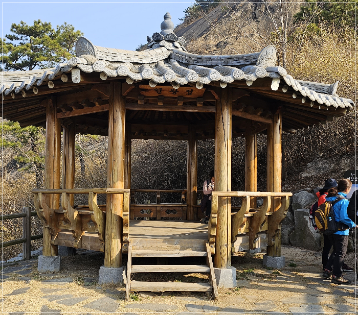 인왕정