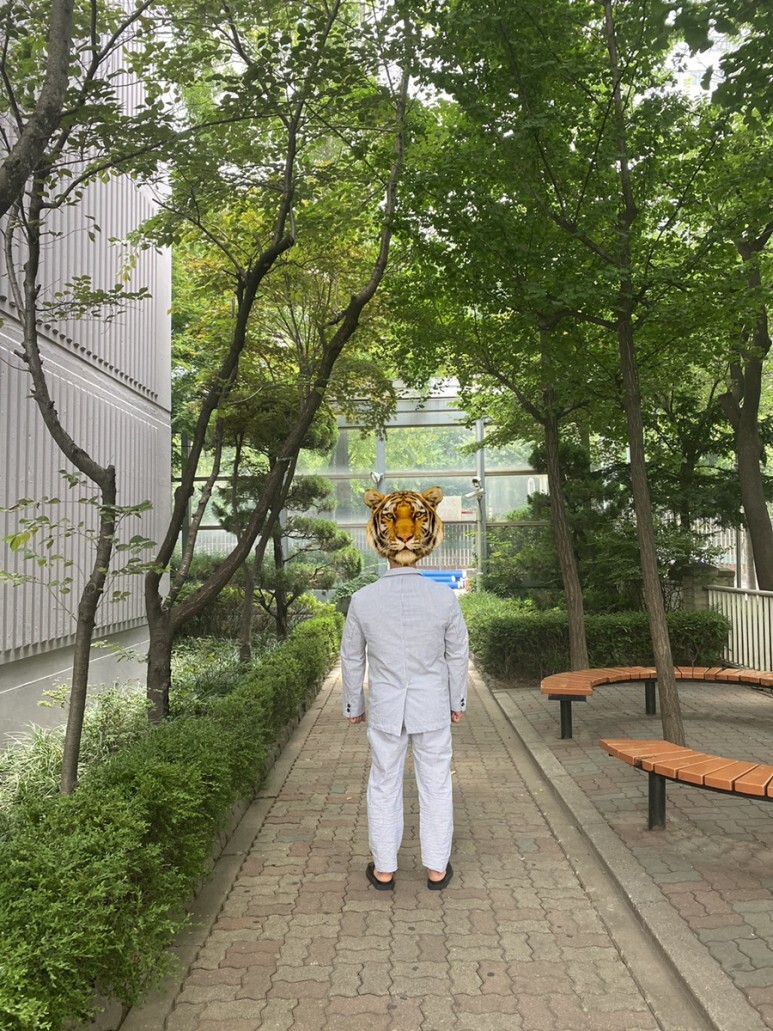 데일리룩(오뭘입)_비슬로우스탠다드 시어서커 셋업수트 엠엠지엘 mmgl 샌들 OOTD