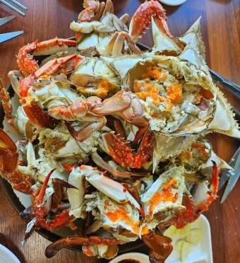 완성된 꽃게찜 모습