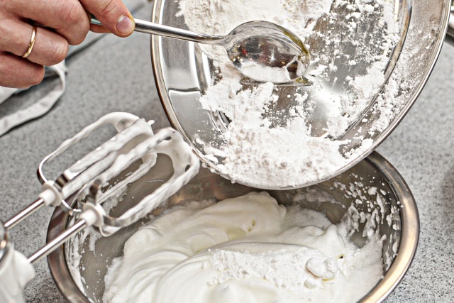 싱크대 막힘 싱크대 막혔을때, 싱크대 하수구 막힘 막혔을때, 밀가루 버리는 법, 싱크대 막힌 것 어떻게 뚫나요, 생활 팁줌 매일꿀정보