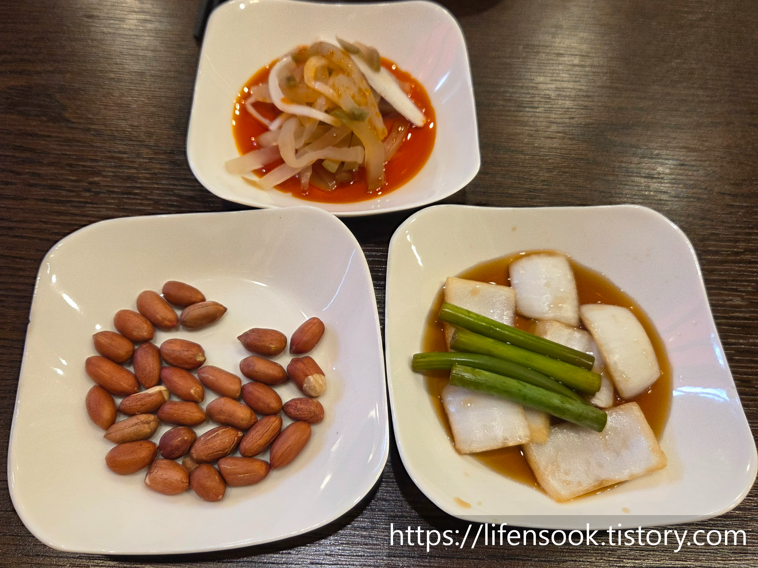 진사부 송도본점 기본찬