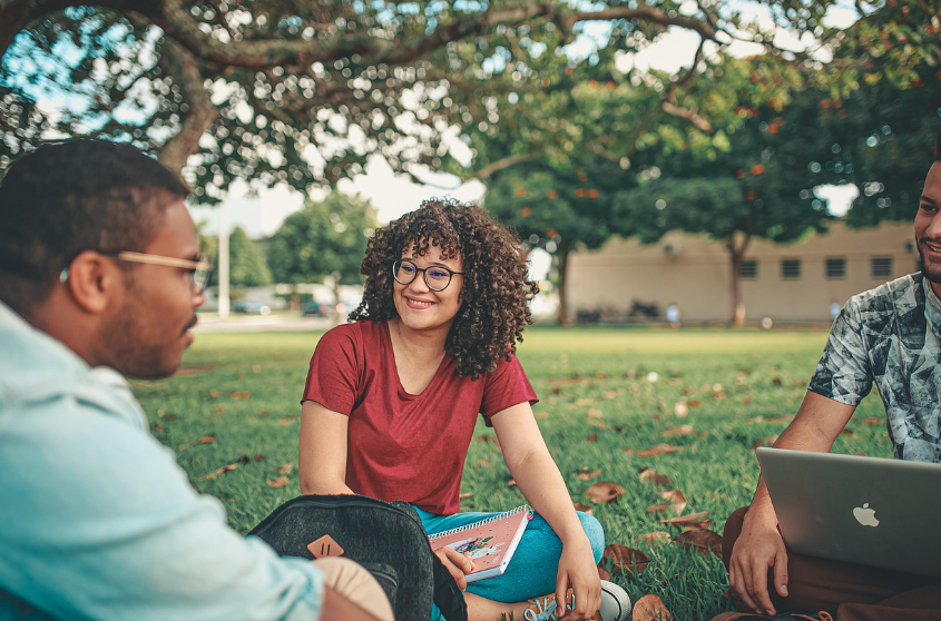 여대생 패션 예시 사진