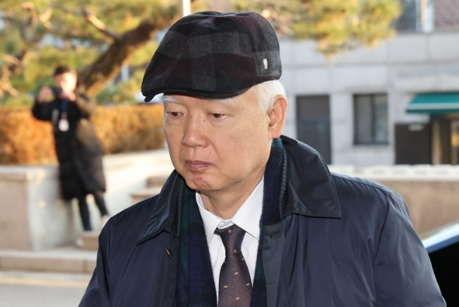 정형식 재판관