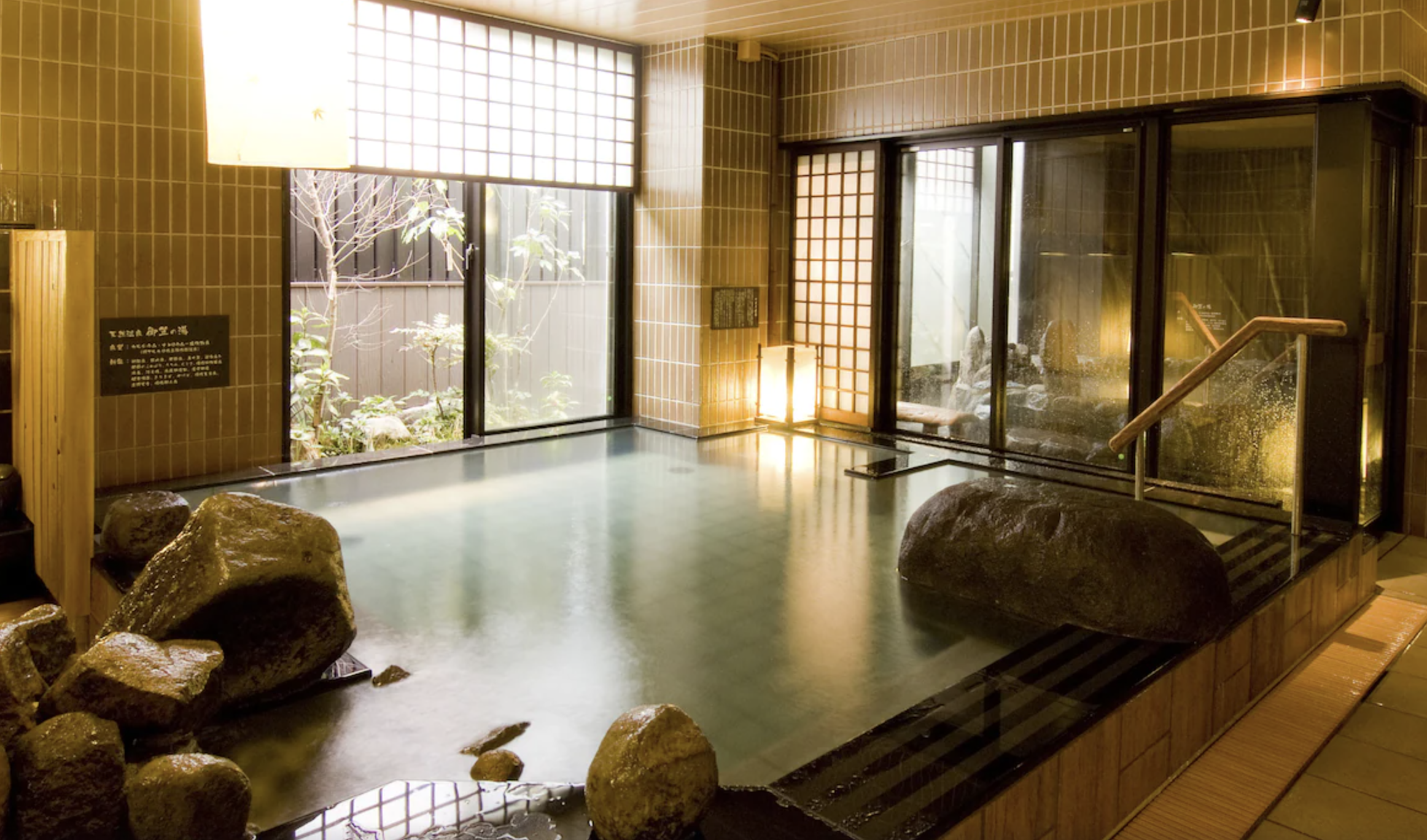 3월 아고다 호텔 할인코드 + 후쿠오카 벚꽃 여행 추천