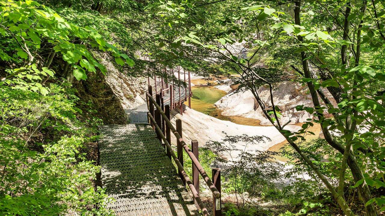 용소폭포가는길