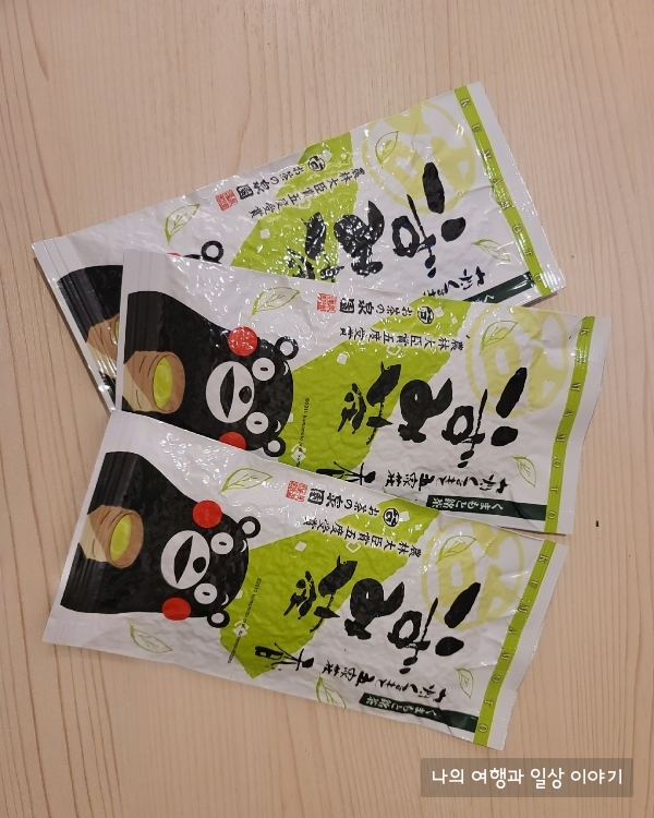 상점가에서-산-쿠마몬이-디자인된-녹차