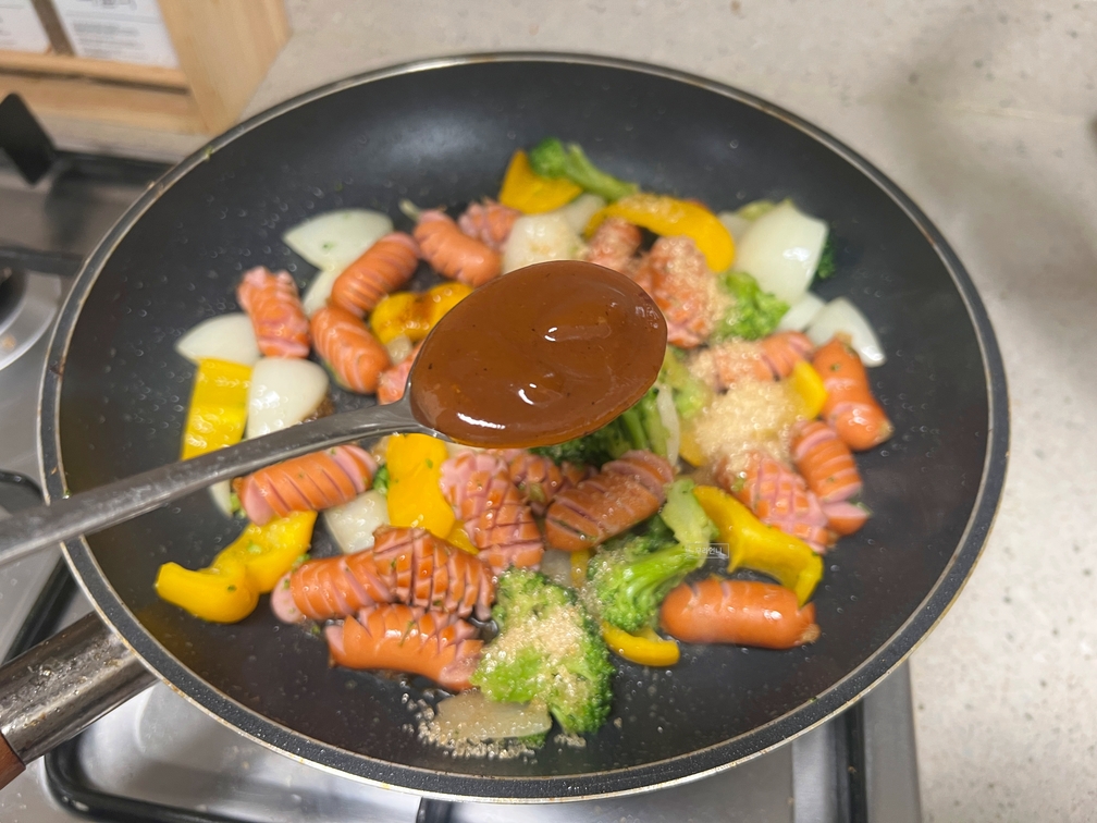 돈가스 소스 1스푼