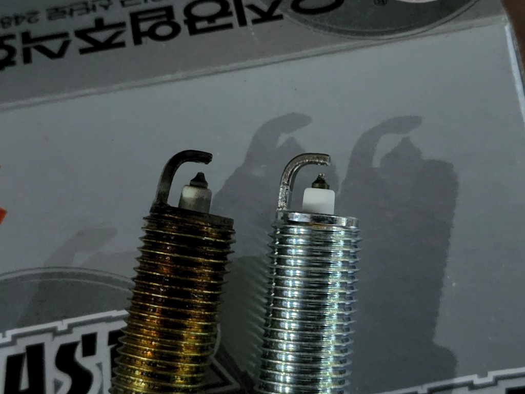 점화플러그 구품 vs 신품