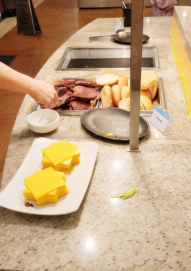 햄버거 만들기 코너