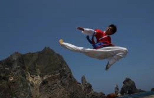 택견 수련으로 몸의 곡선을 살리는 비결