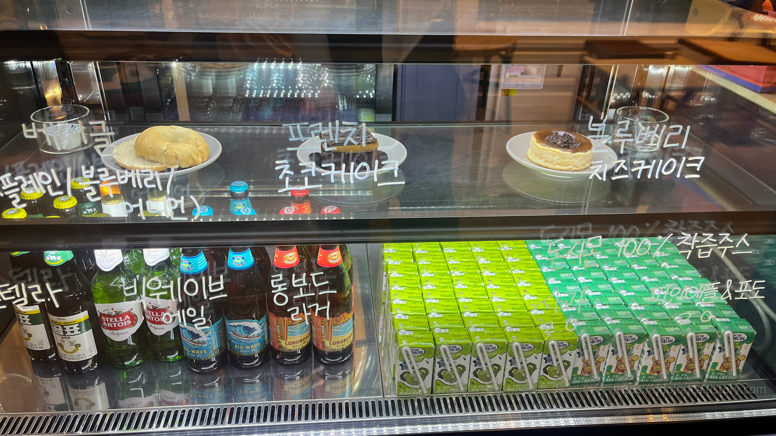 순천 피케커피 카페 쇼케이스 사진