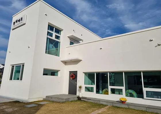 안다미로키즈풀빌라