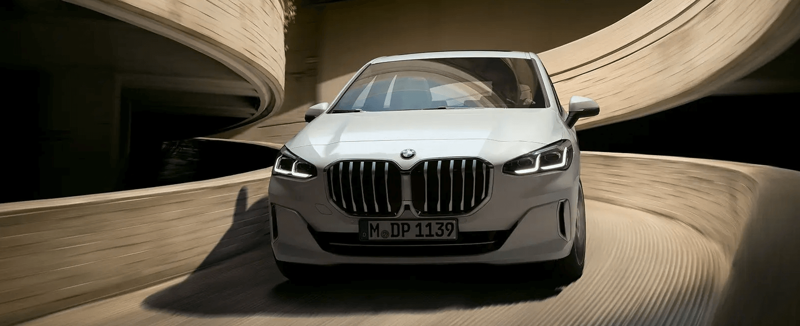 신형-BMW-2시리즈-<액티브 투어러>의-전면부-디자인