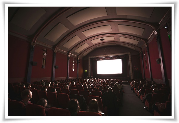 "개봉관 최신 영화 싸게 보는 꿀팁" 놓치면 후회할 비법 대 공개!