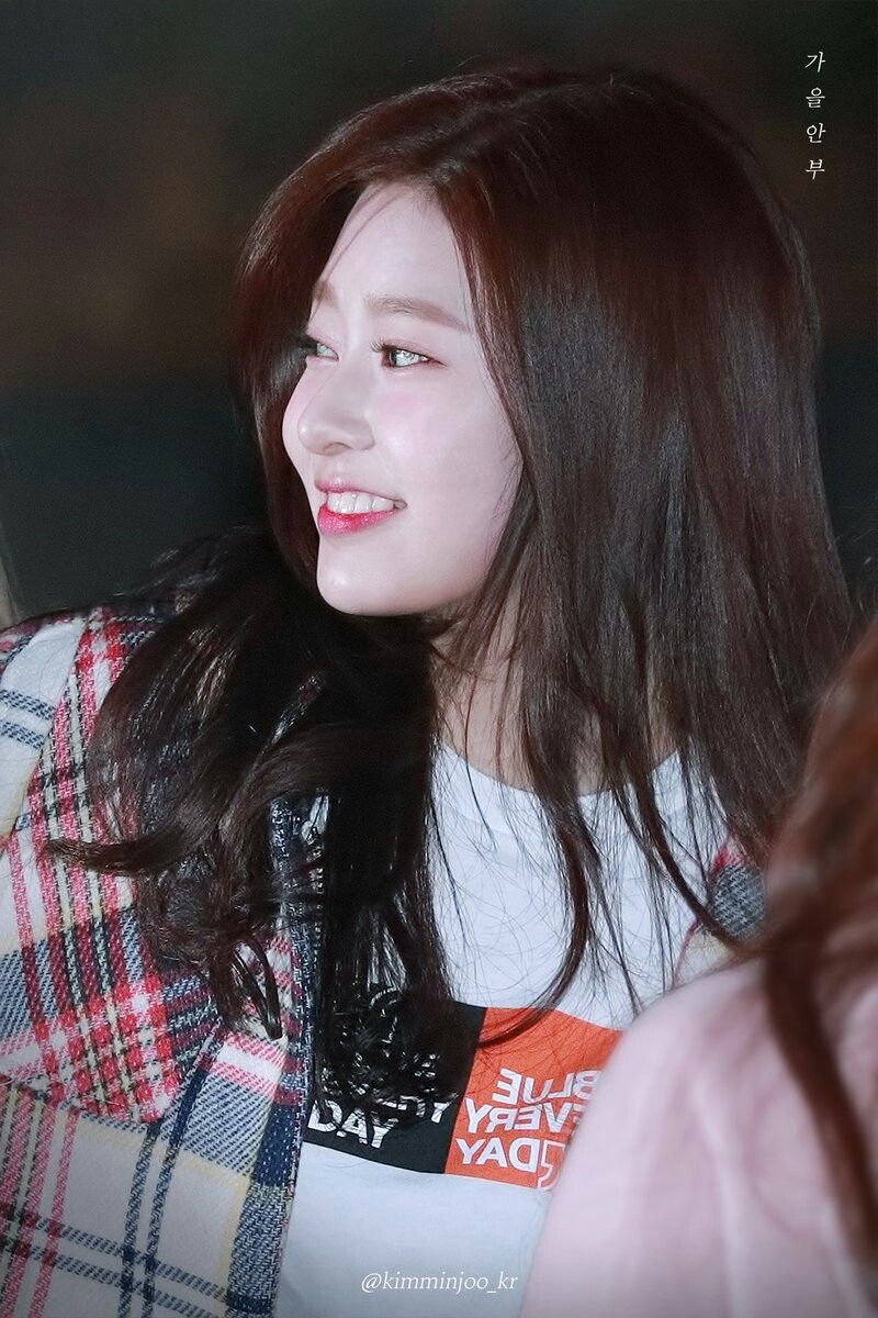 아이즈원 김민주 최애사진