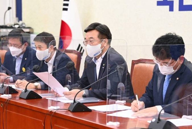 24일윤호중더불어민주당원내대표_모두발언모습