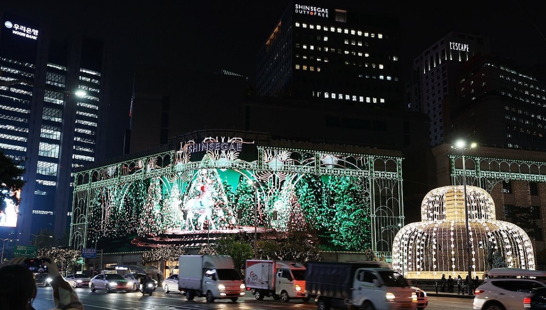 신세계백화점 본점 미디어 파사드