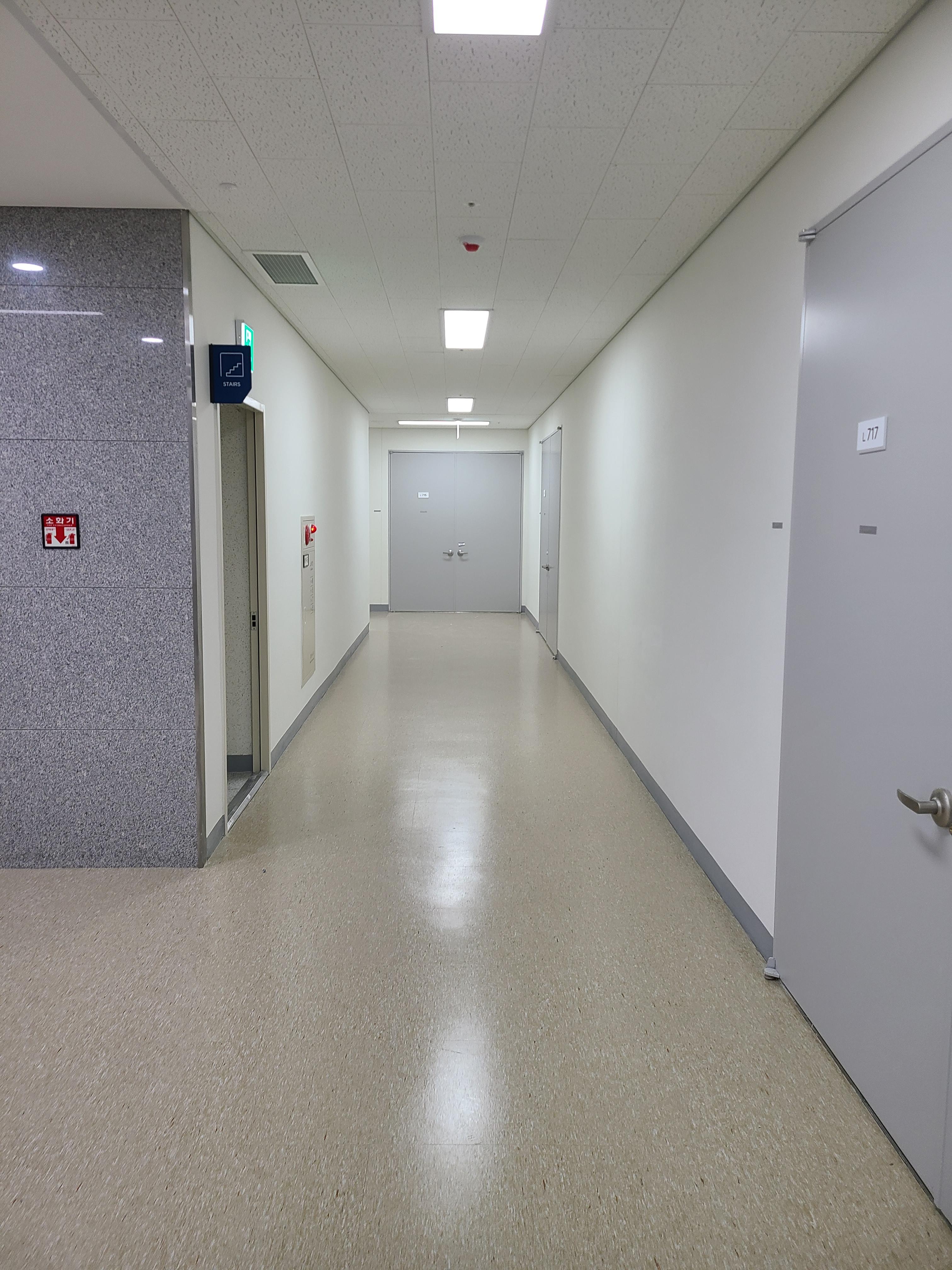 대륭포스트타워 8차 섹션오피스13