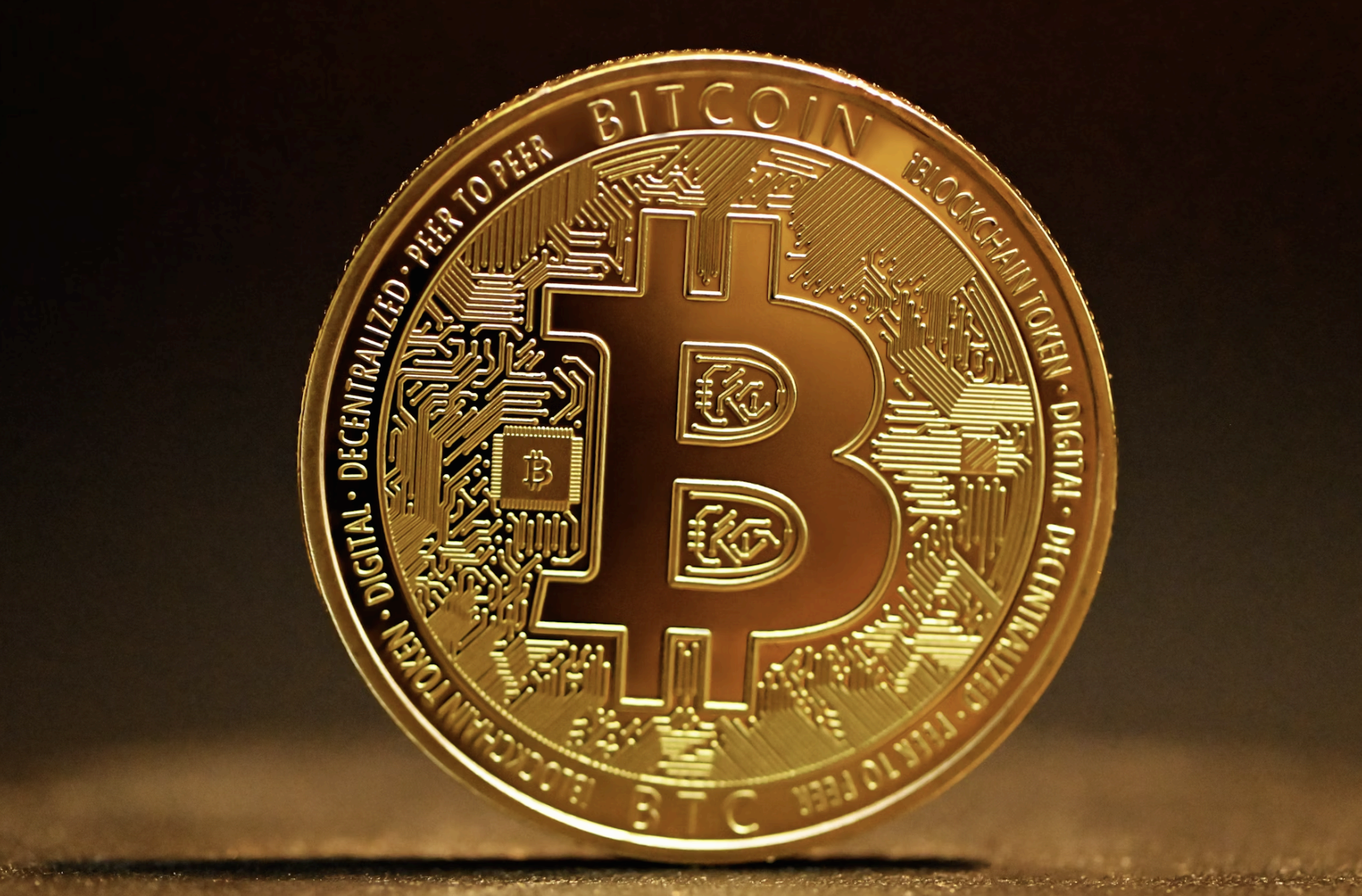 [비트코인 일기 #3] 내가 처음 비트코인을 산 날 &mdash; 두근거림과 불안이 함께했다