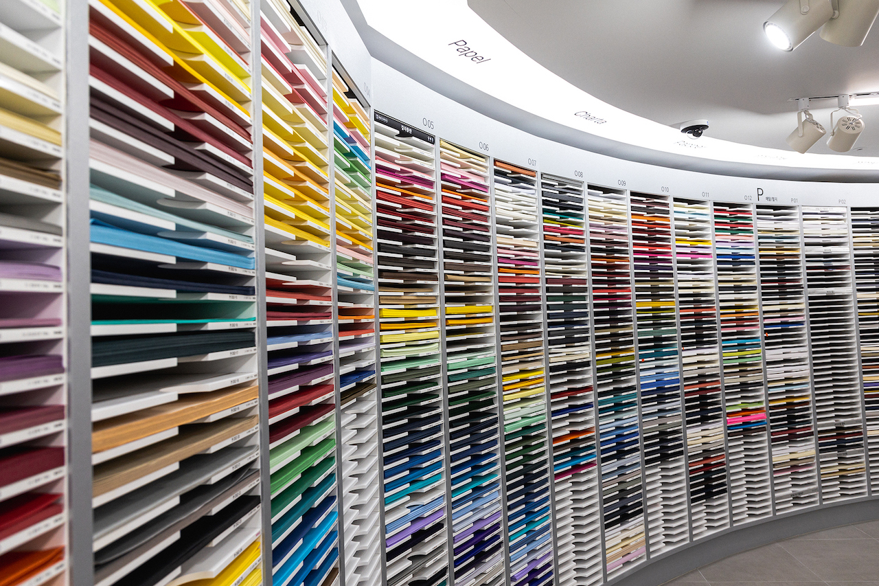 전 세계 3400가지 종이를 한눈에… 삼원특수지, 종이 복합문화공간 ‘더페이퍼랩’ 오픈