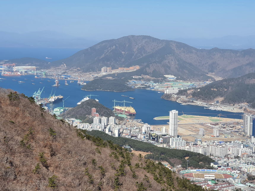삼성중공업이-내려다보임
