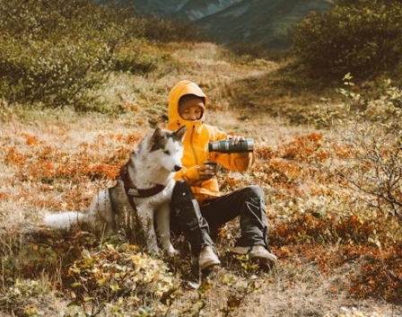 겨울 여행 시 따뜻함을 위한 필수 아이템들
