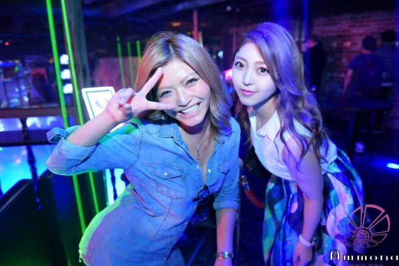 클럽에서 만나는 단점