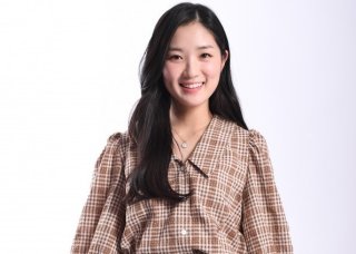 김혜윤의 파격 변신