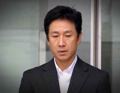 배우-이선균