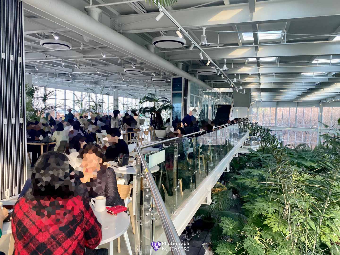 ๊ฒฝ๊ธฐ๋ ํ์ฃผ ๋ํ ์๋ฌผ์ ๋ฒ ์ด์ปค๋ฆฌ ๋ธ๋ฐ์น ์นดํ ์์ธ๊ทผ๊ต