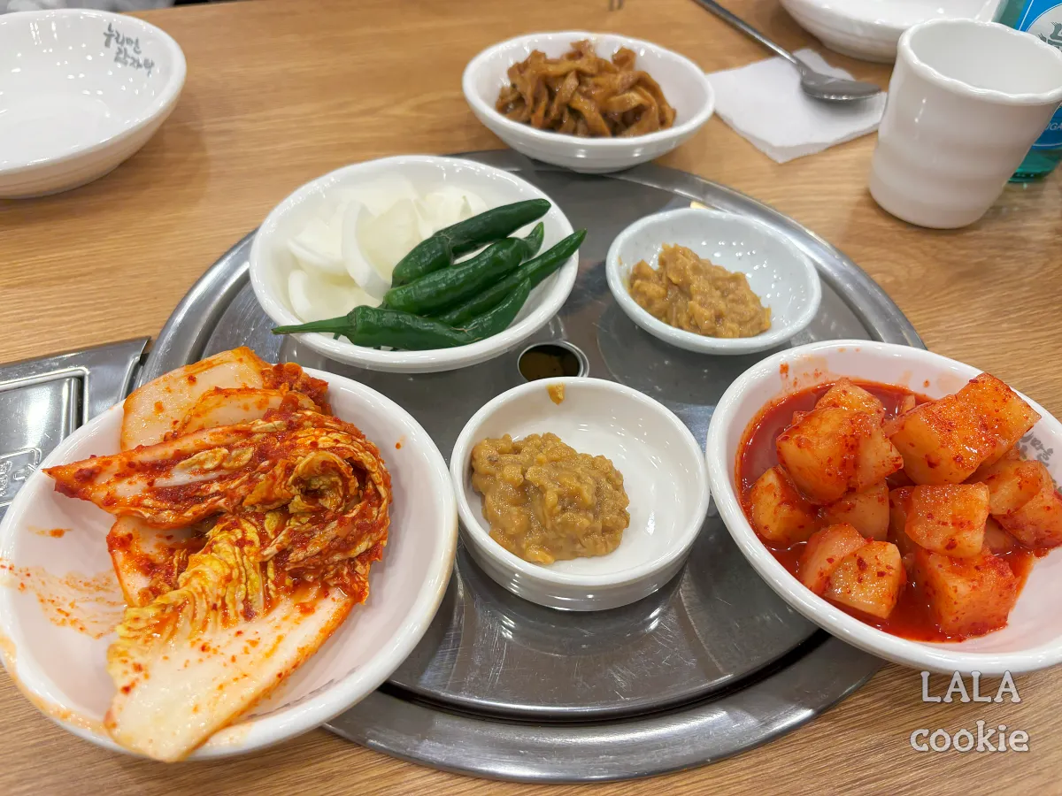 대구-달서구-상인동-맛집-누리마을감자탕-밑반찬
