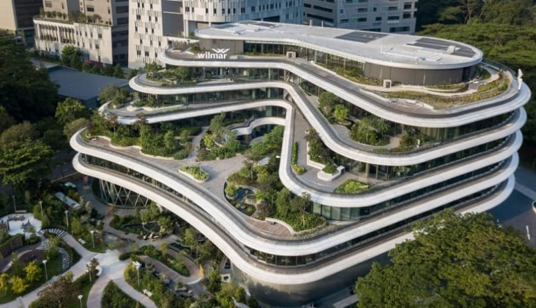 싱가포르 오피스 블록 아래 '정원 테라스 계단' Eric Parry Architects staggers "cascade of garden terraces" down Singapore office block